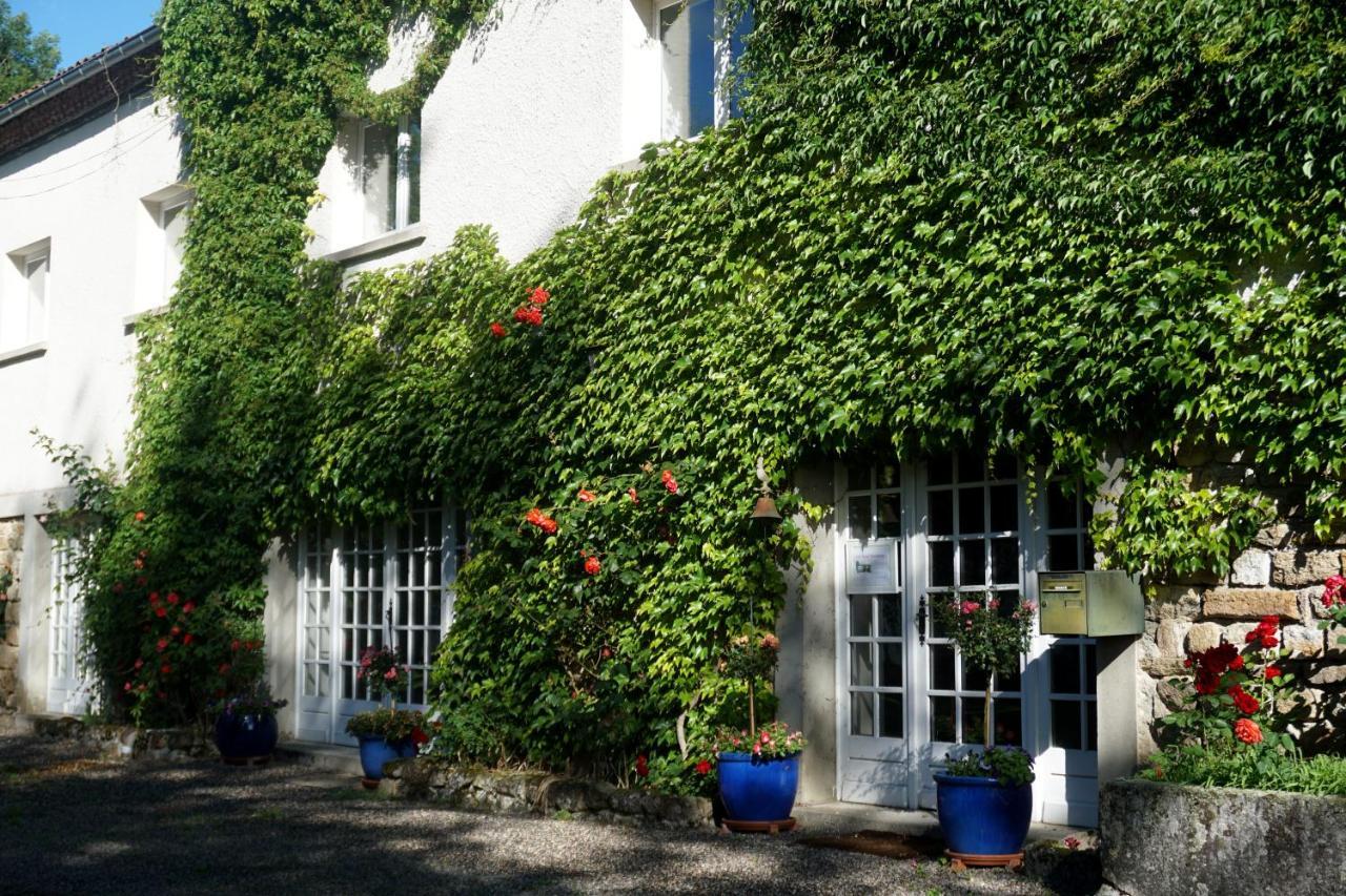 Les Neuf Bouleaux Bed & Breakfast Job Luaran gambar