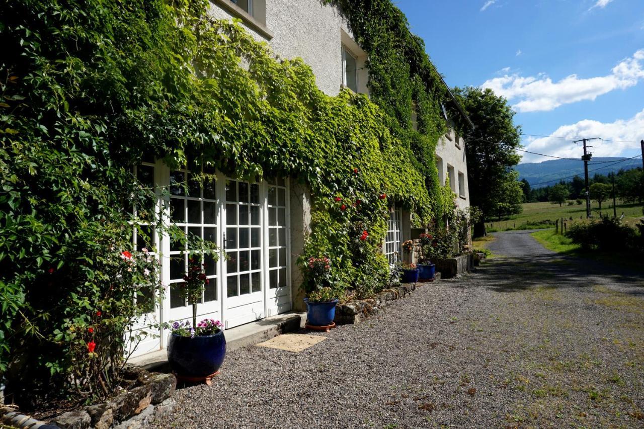 Les Neuf Bouleaux Bed & Breakfast Job Luaran gambar